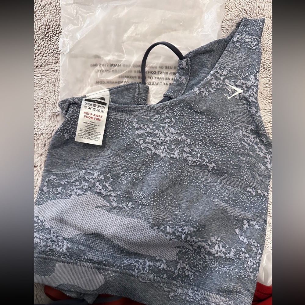 Gymshark adapt Camo tank